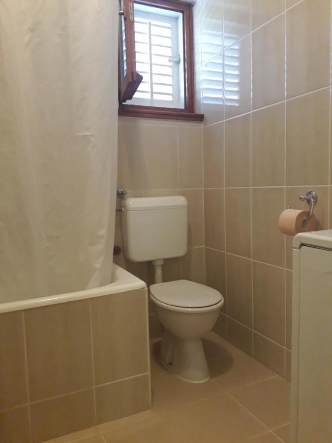 Goga Apartment Petrčane Extérieur photo
